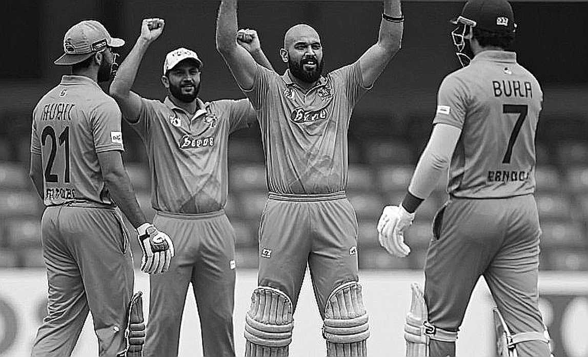 ছাদ থেকে মিরপুর: এশিয়ার ক্রিকেট যে নোটবুক কেউ খোলে না